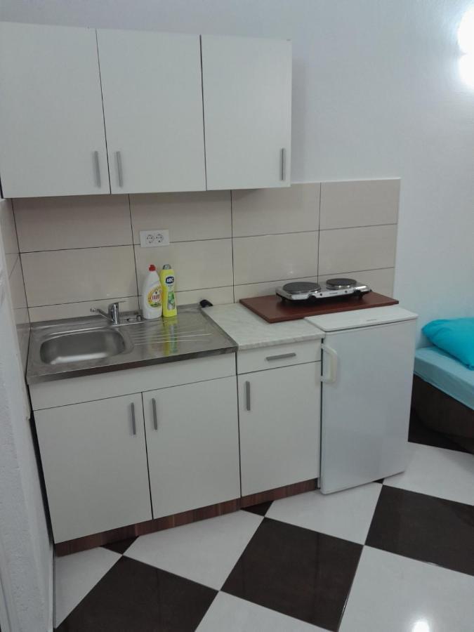Apartments Neda Сутоморе Экстерьер фото