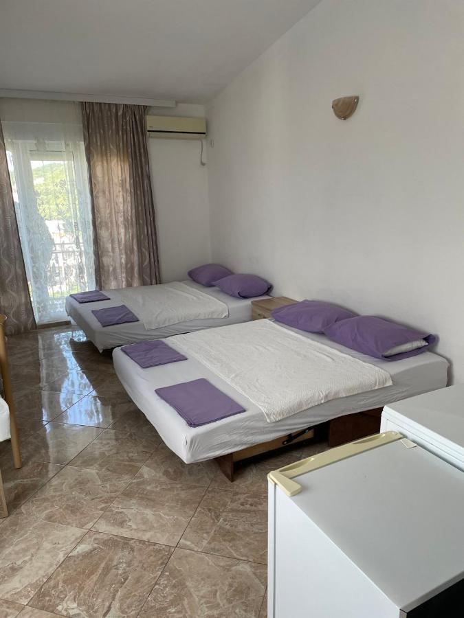 Apartments Neda Сутоморе Экстерьер фото